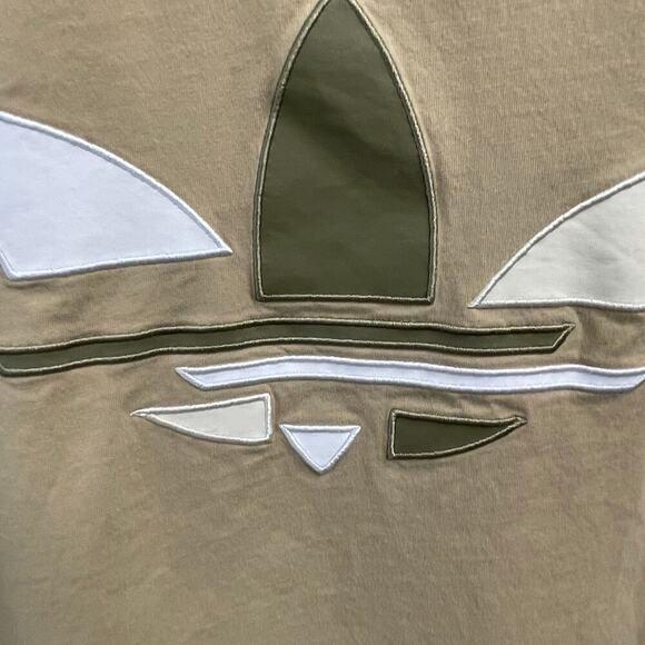 Adidas Trefoil Mens Neutral Tee Sz Medium Streetwear Casual Logo Sportswear - Picture 2 of 5